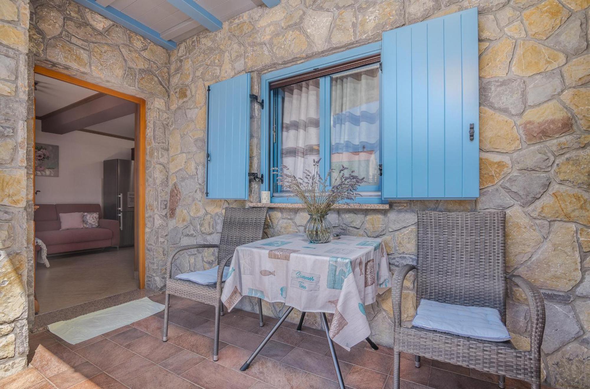 Apartments Prendivoj Malinska Luaran gambar