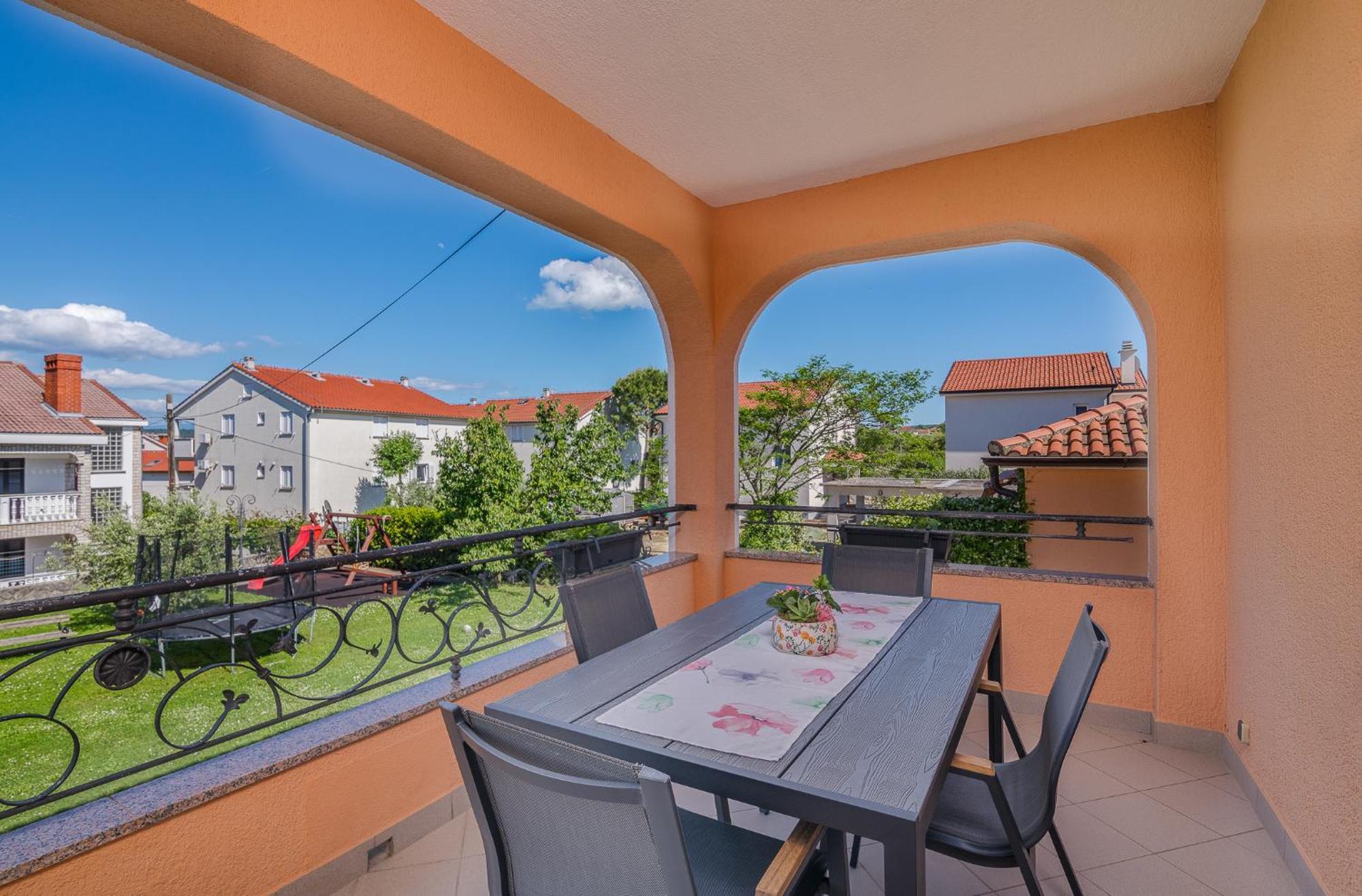 Apartments Prendivoj Malinska Luaran gambar